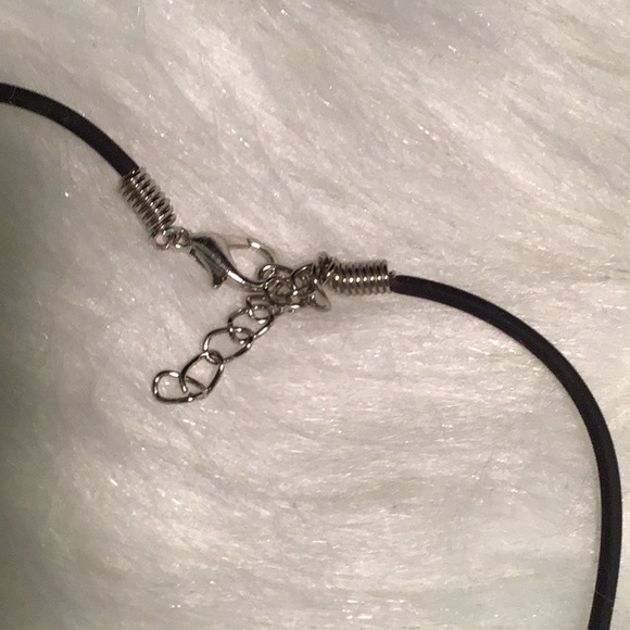 Fashion Jewelry - flower earring necklace set - Picture 5 of 5